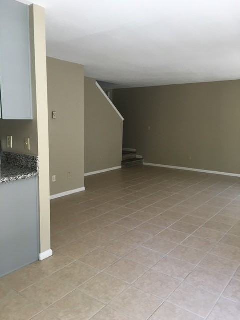 7892 Camino Glorita - Photo 2 of 15