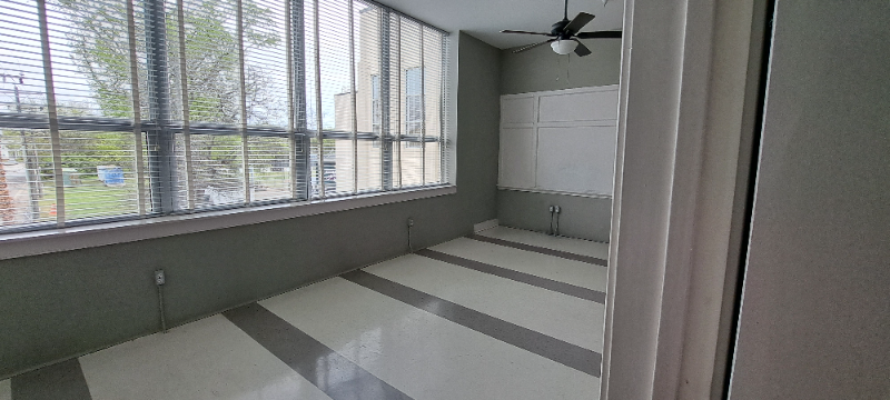 200 Claremont Ave #212 - Photo 2 of 15