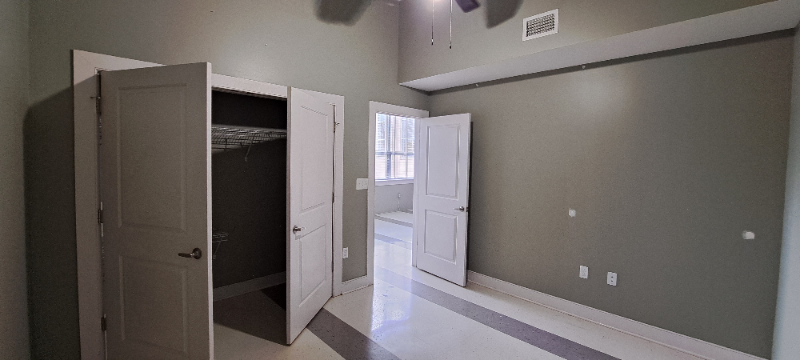 200 Claremont Ave #212 - Photo 3 of 15