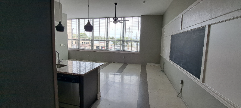 200 Claremont Ave #212 - Photo 4 of 15