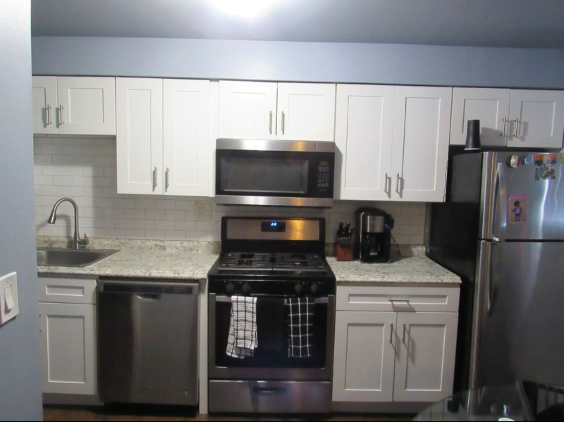 1866 John F Kennedy Blvd #1B - Photo 4 of 11