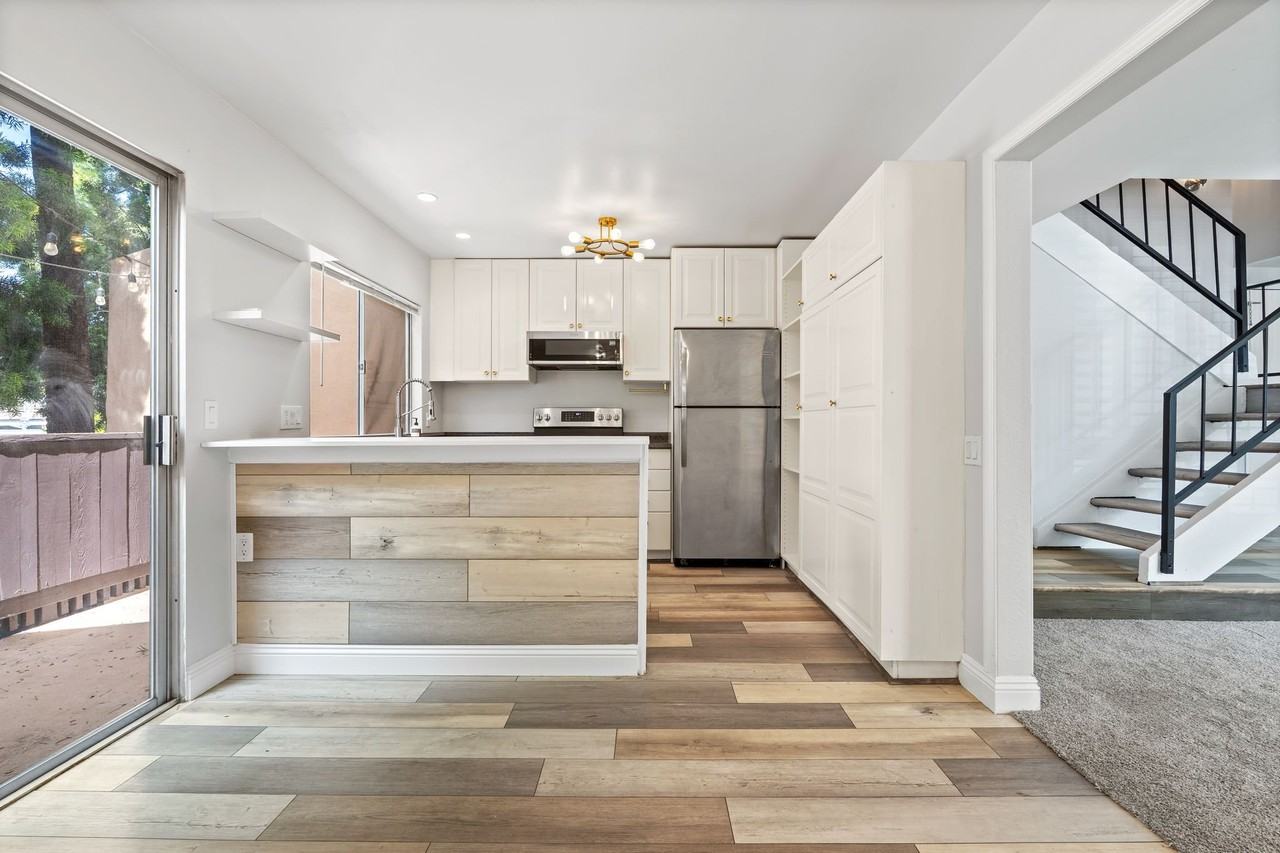 7930 Mission Center Ct #L - Photo 4 of 30