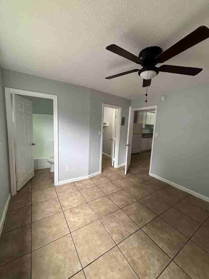 729 Dixieanne Ave #03 - Photo 4 of 7