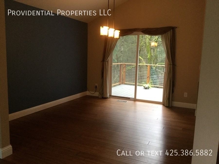 17009 Ne 28th Pl - Photo 4 of 16