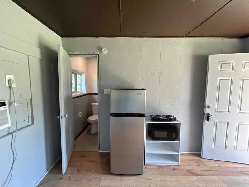 8010 Se Us Hwy #2C - Photo 3 of 5
