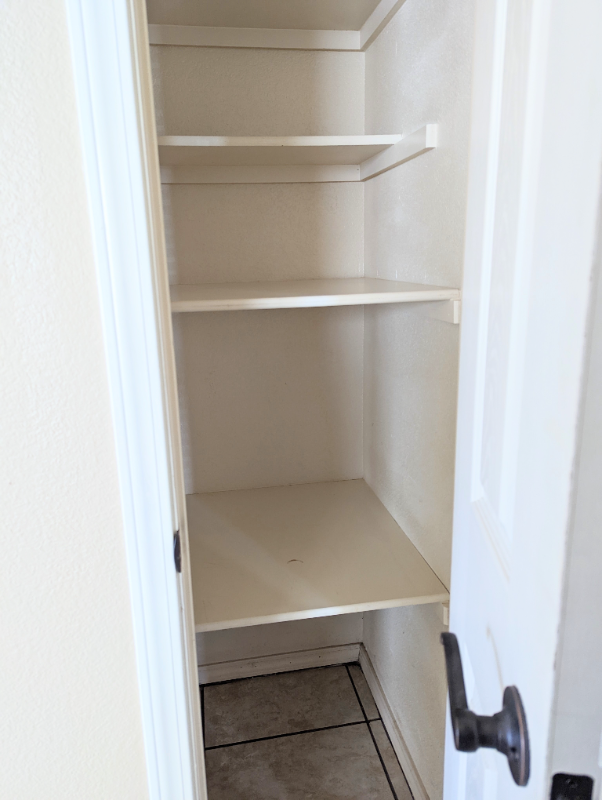 415 S Vine St #B - Photo 5 of 17