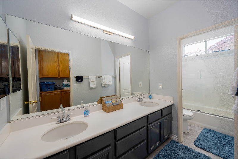4760 Sandalwood Way - Photo 7 of 16