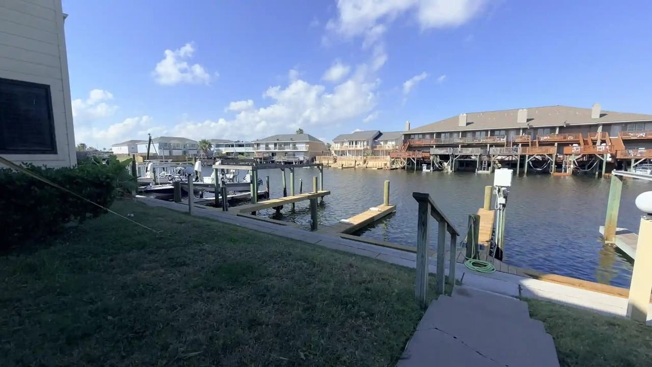 15421 Seamount Cay Ct #104 - Photo 6 of 35