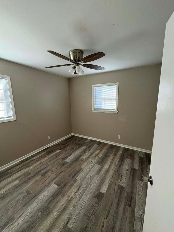 5208 Aztec Dr - Photo 5 of 6