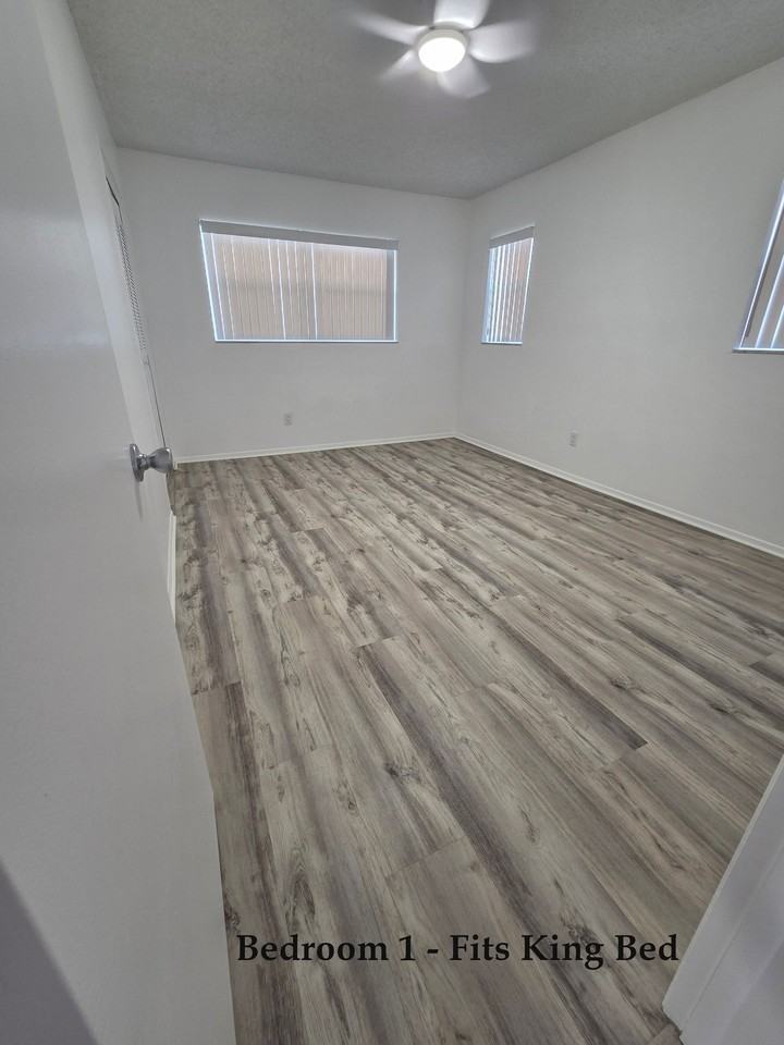 3131 16th St N #4 - Photo 6 of 16
