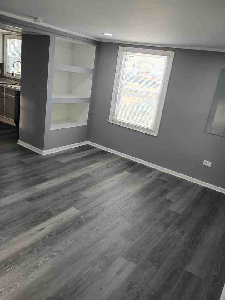 18 Adger St - Photo 2 of 13