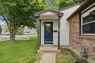 16 Lakewood Pkwy #A - Photo 1 of 1