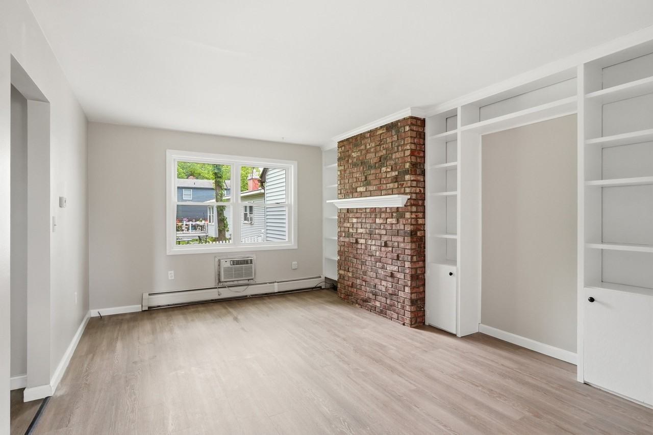 16 Lakewood Pkwy #A - Photo 3 of 16
