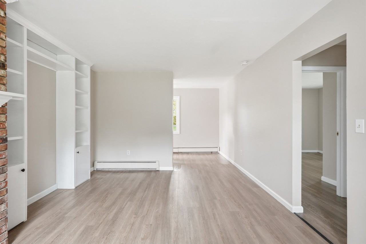 16 Lakewood Pkwy #A - Photo 5 of 16