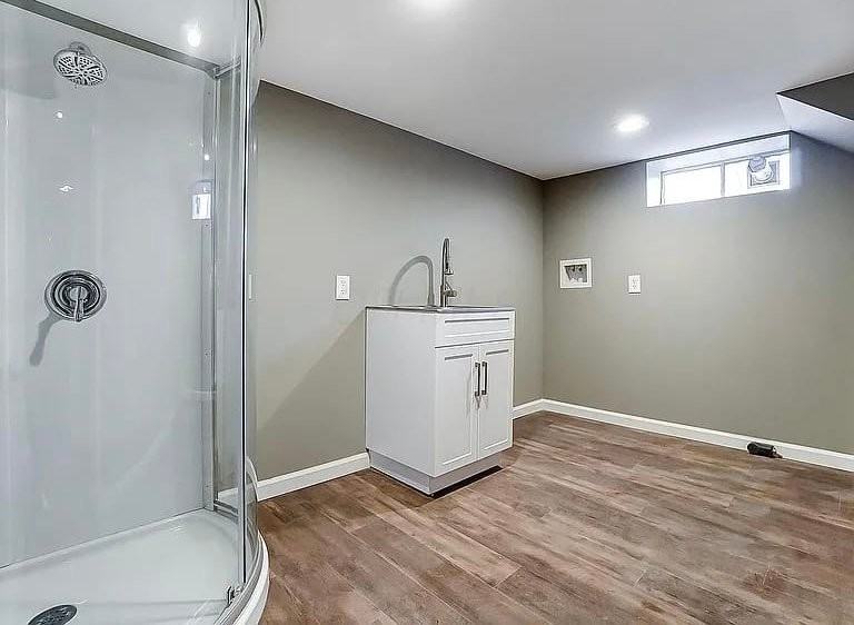 1517 Elmore Ave - Photo 2 of 10