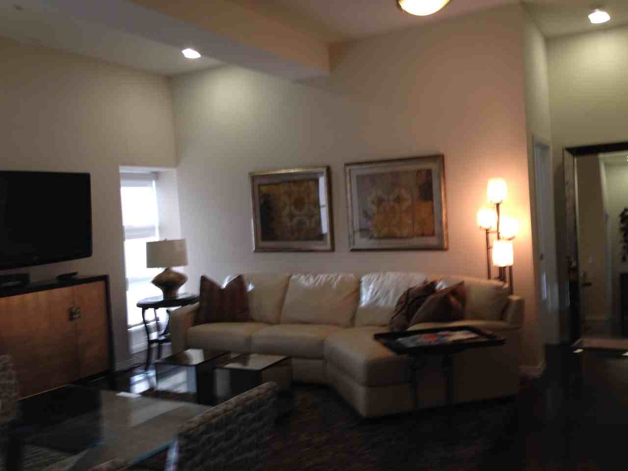 125 N Raymond Ave - Photo 6 of 20