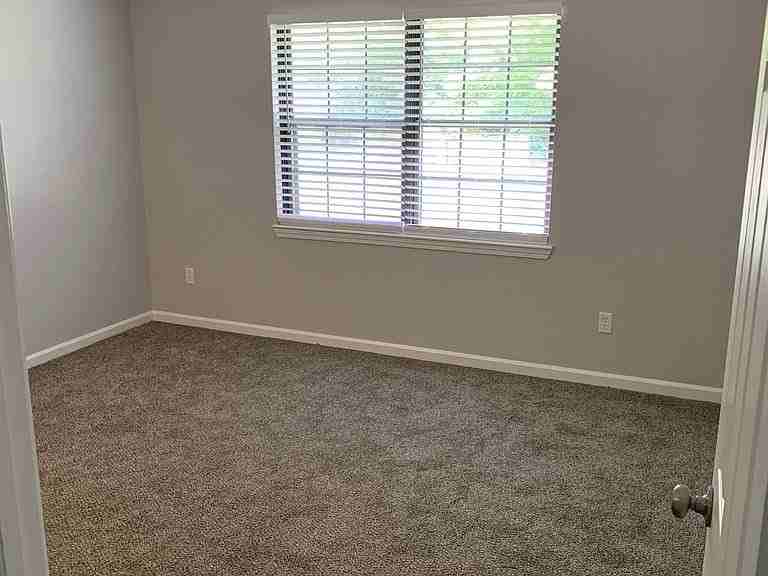 12250 Van Spronsen Ct - Photo 6 of 7