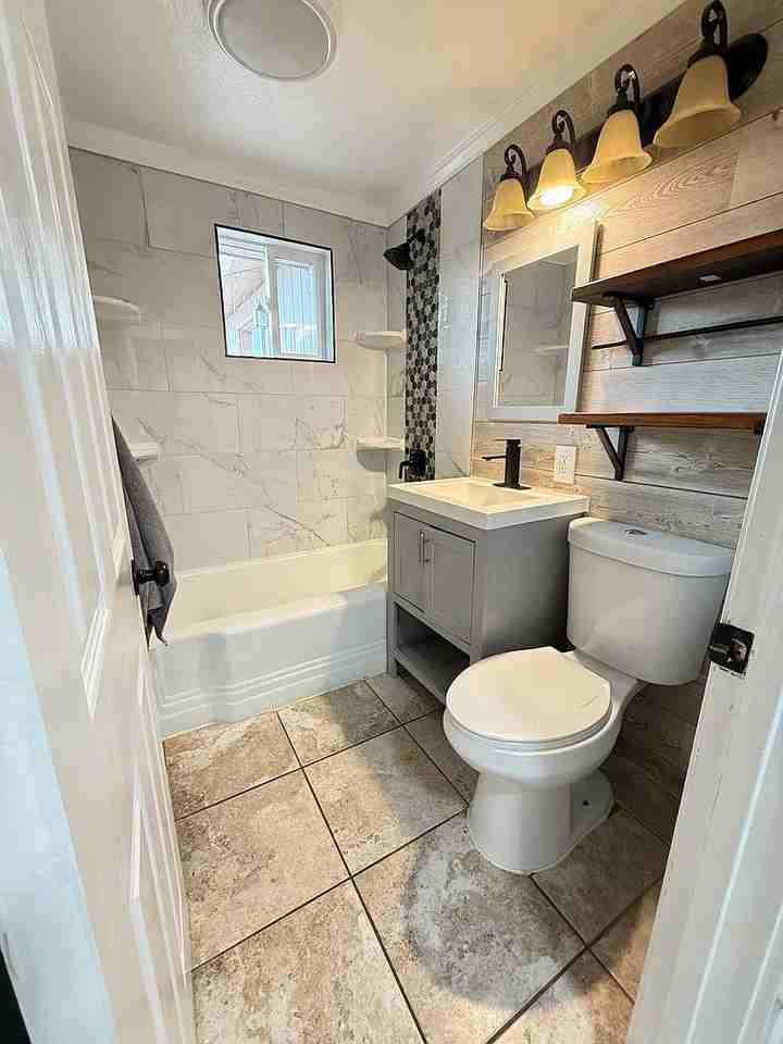 620 S Hartford St - Photo 3 of 15