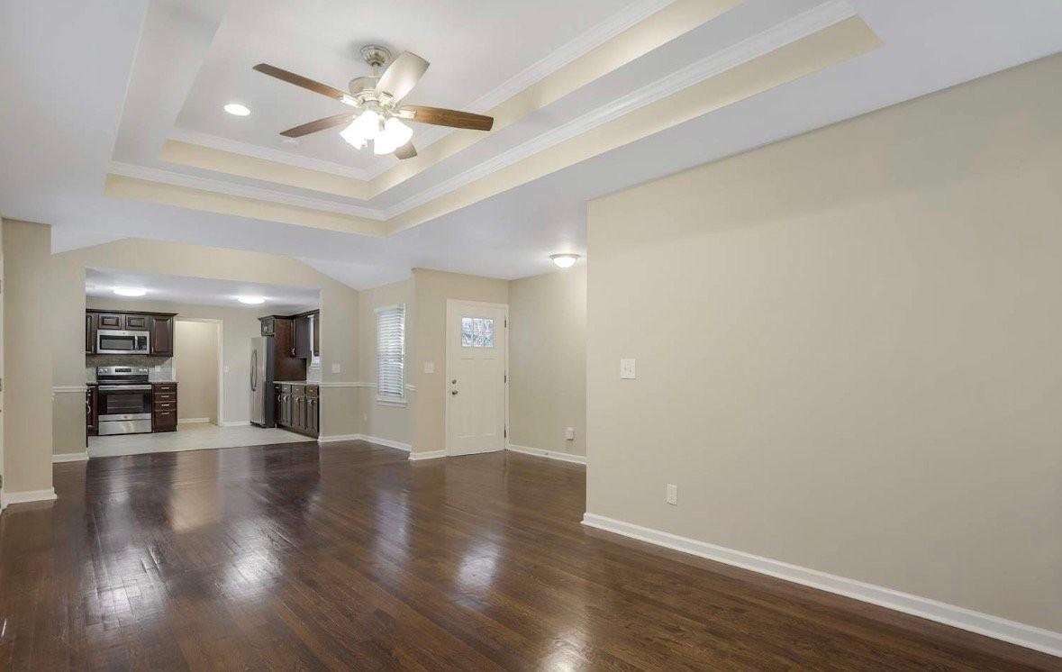 3032 Remington St - Photo 2 of 9