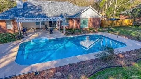 5658 Derby Dr - Photo 2 of 6