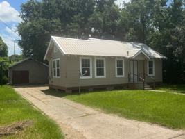 featured image of 4912 Breckenridge Ave