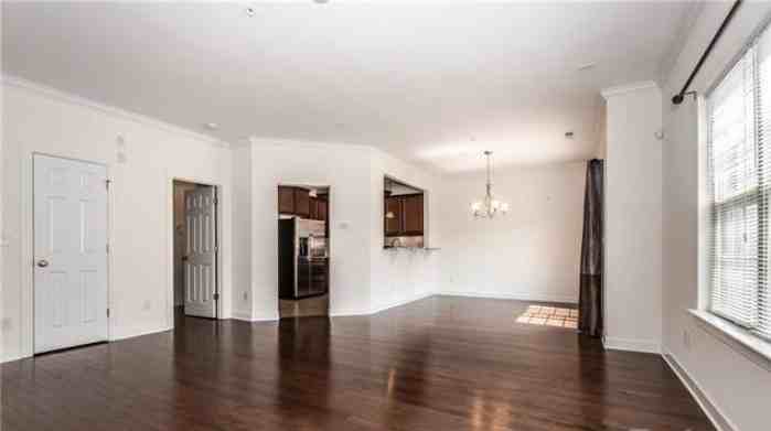 14629 Juventus St - Photo 6 of 20