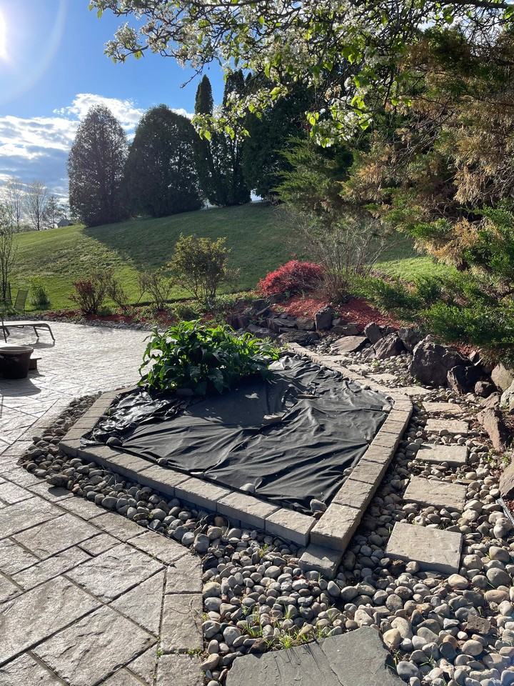 44 Lynwood Dr - Photo 2 of 4