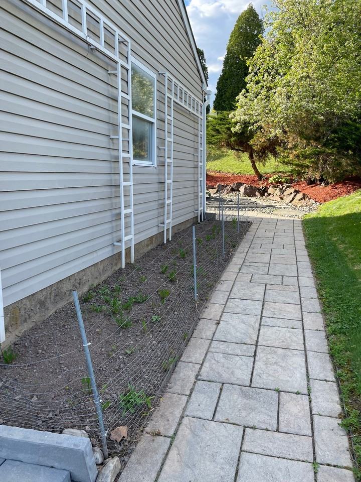 44 Lynwood Dr - Photo 3 of 4