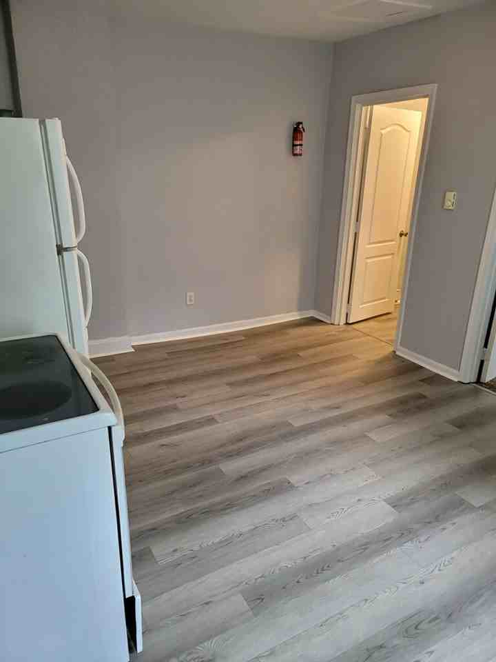 329 Porter Ave - Photo 7 of 16