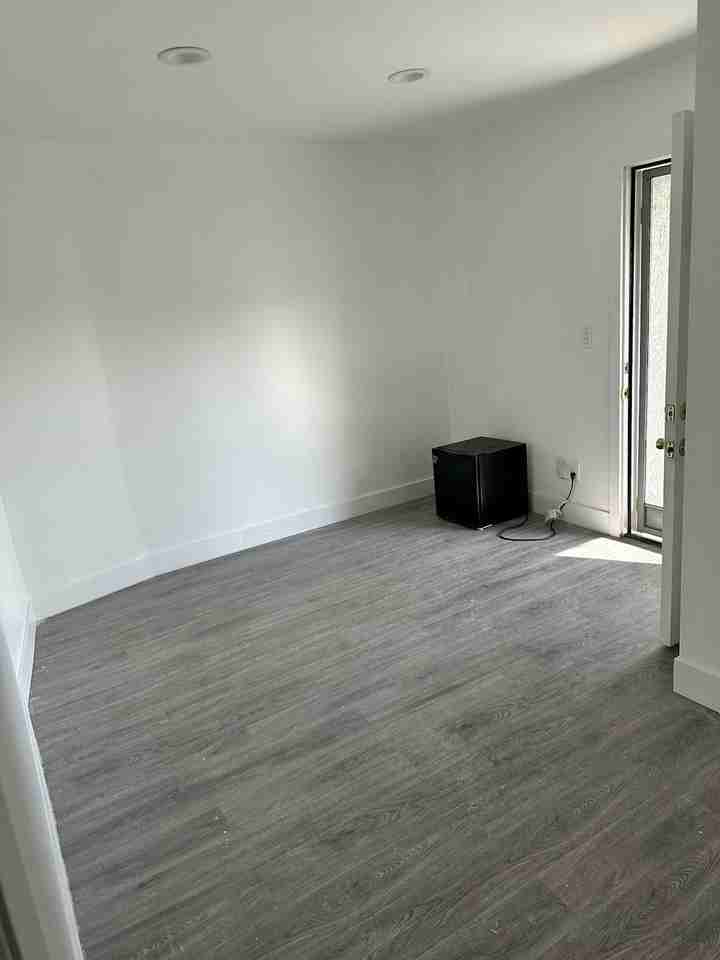 15306 El Camino Avenue, Unit 1/2 - Photo 6 of 12