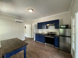 featured image of 814 N Congress St