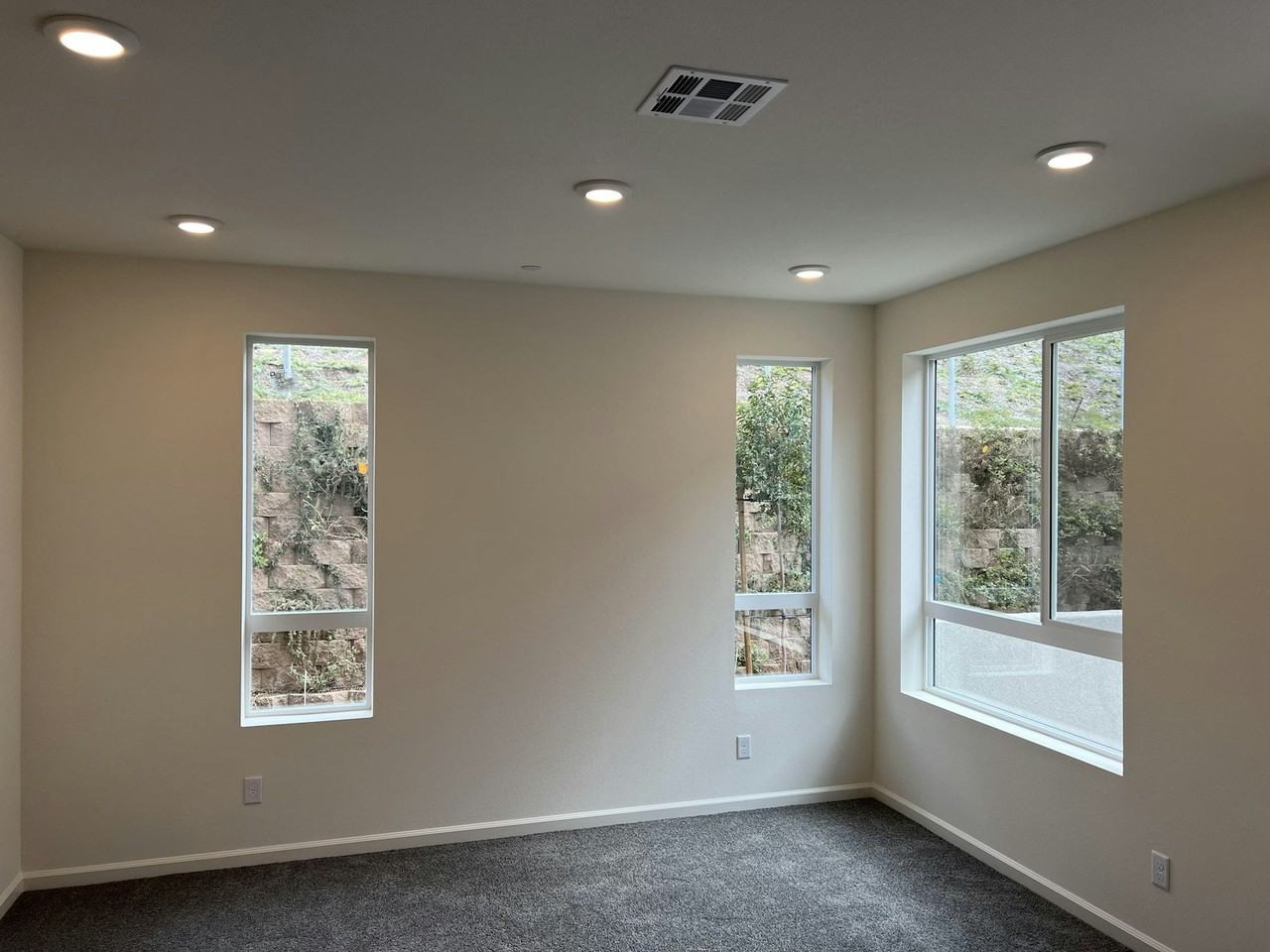 991 Hunter Trl - Photo 5 of 18