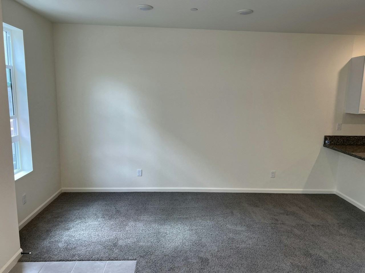 991 Hunter Trl - Photo 7 of 18