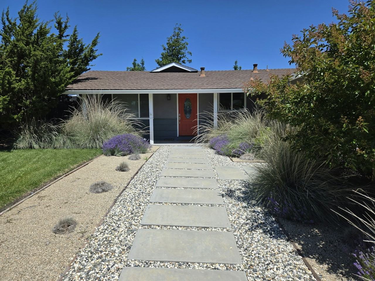 11754 Regio Dr - Photo 2 of 22