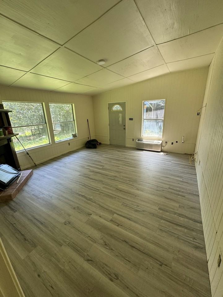 3013 West La Rua Street, Unit B - Photo 2 of 3