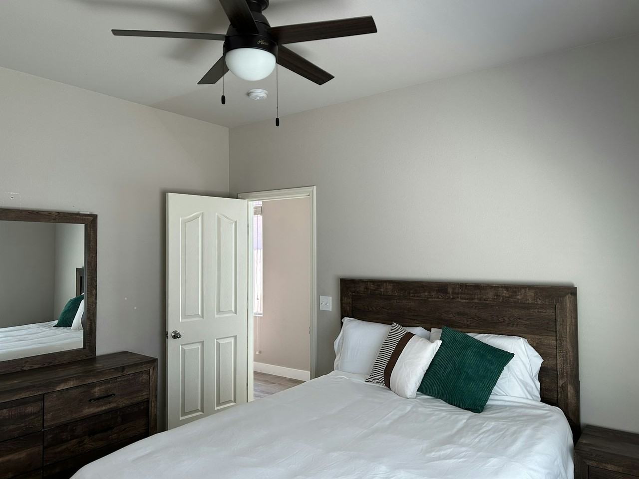 4366 Strathmore Place - Photo 2 of 10