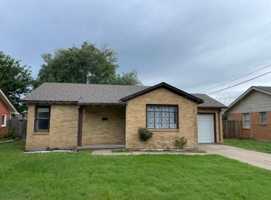 featured image of 2212 Locust St