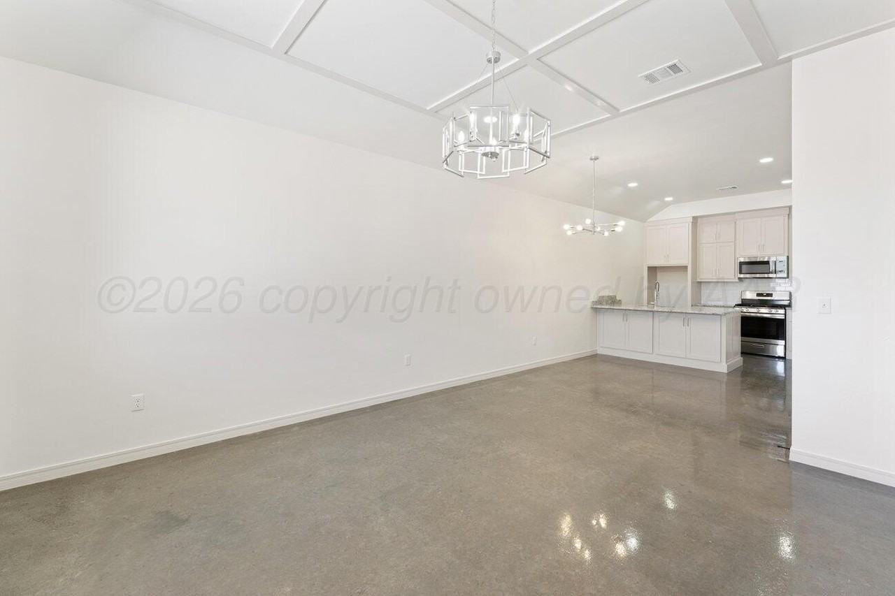 10175 TIERRA SANTA Drive - Photo 3 of 36
