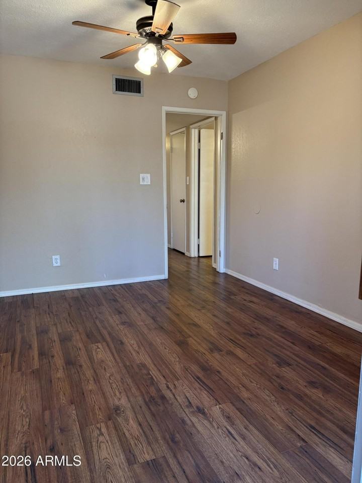 9626 W Mountain View Rd #A - Photo 3 of 28