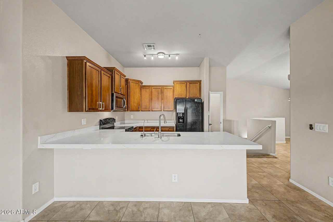 2725 E Mine Creek Rd #2172 - Photo 5 of 28