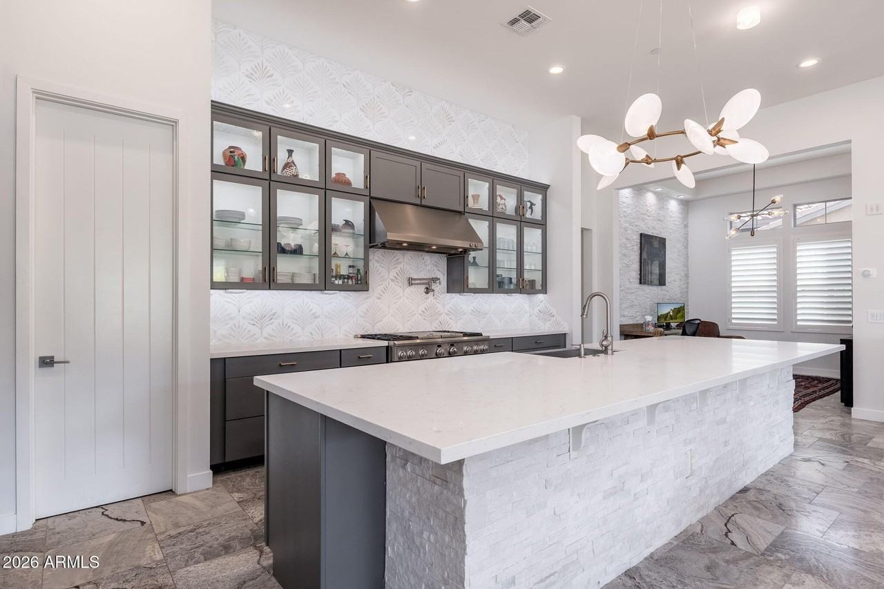 26670 N 104th Pl - Photo 5 of 39