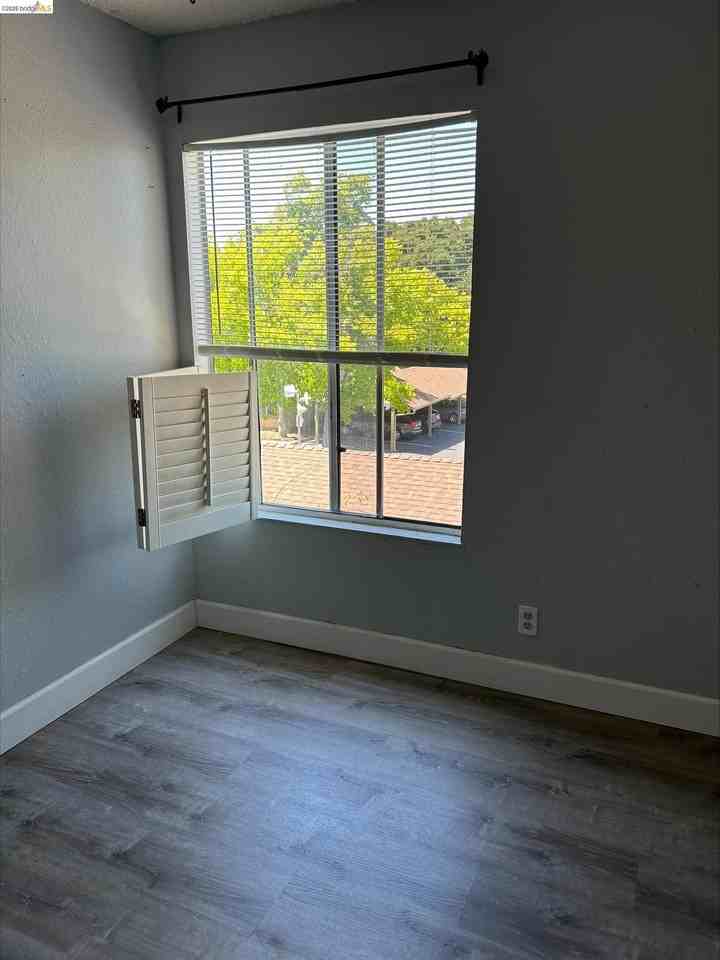 5313 Ridgeview Cir #4 - Photo 6 of 31