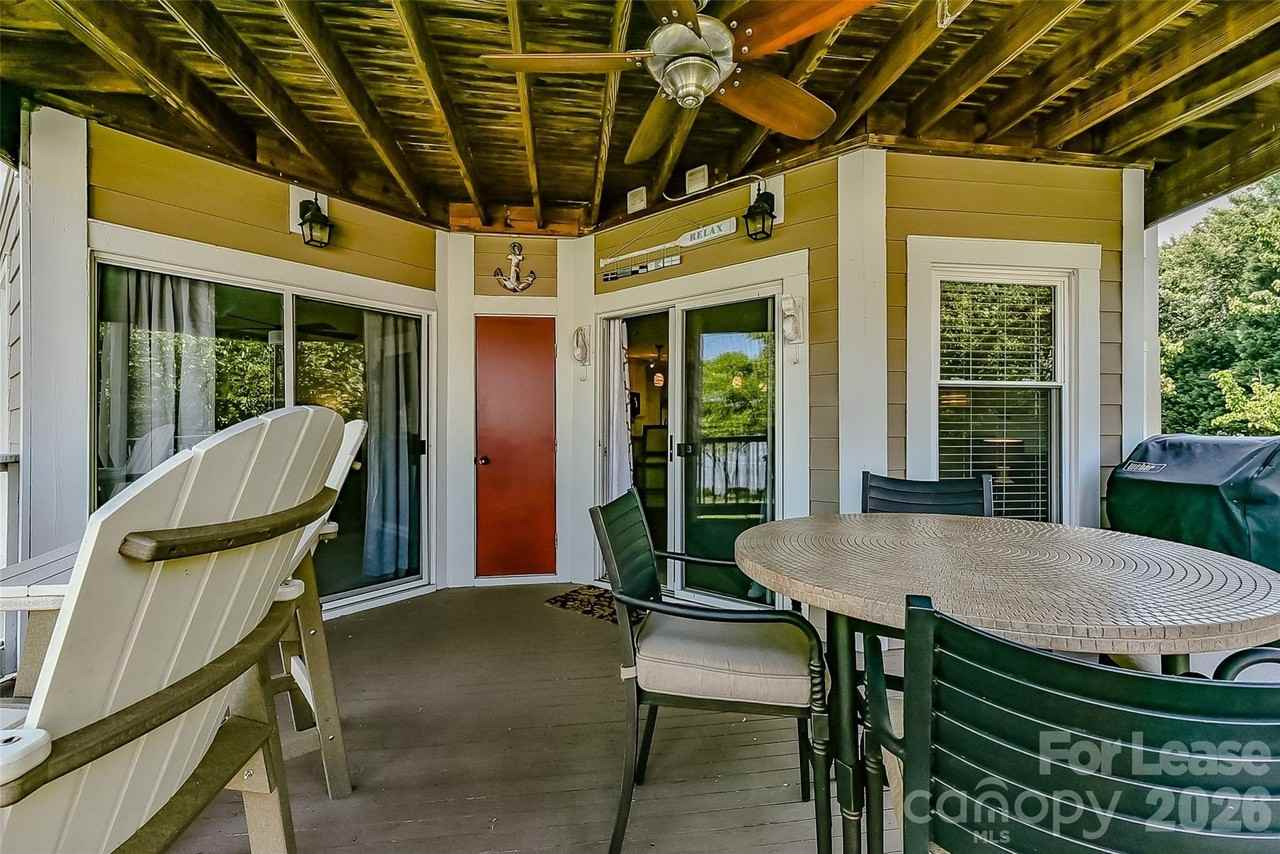 18557 Vineyard Point Ln #47 - Photo 7 of 30