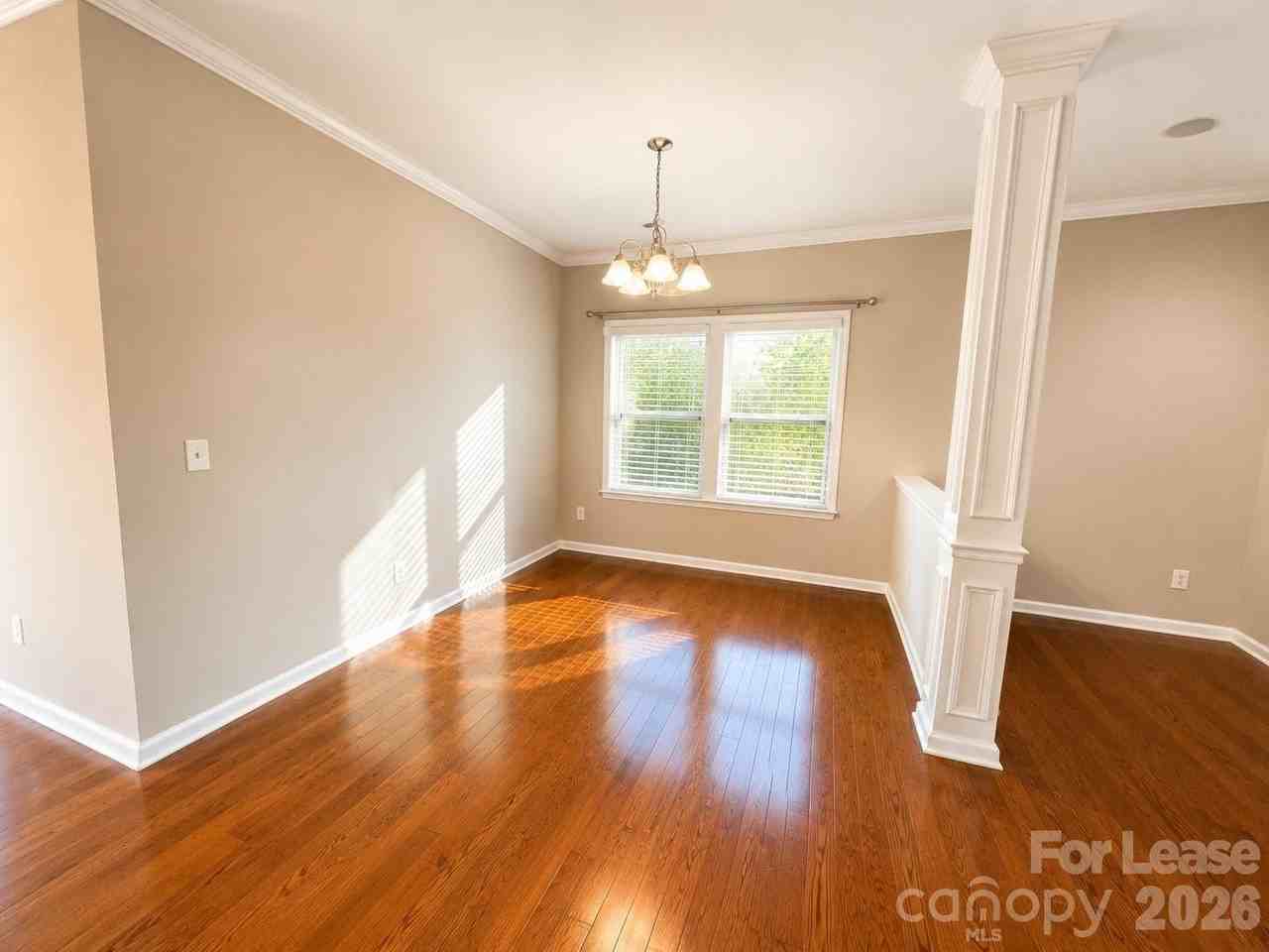 2025 Fuschia Ct - Photo 7 of 17