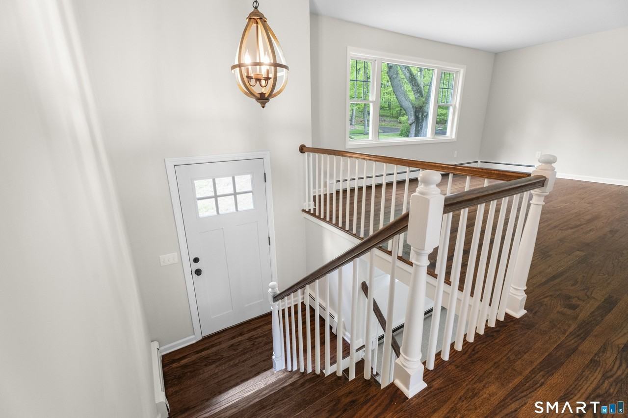 831 Nut Plains Rd - Photo 2 of 30