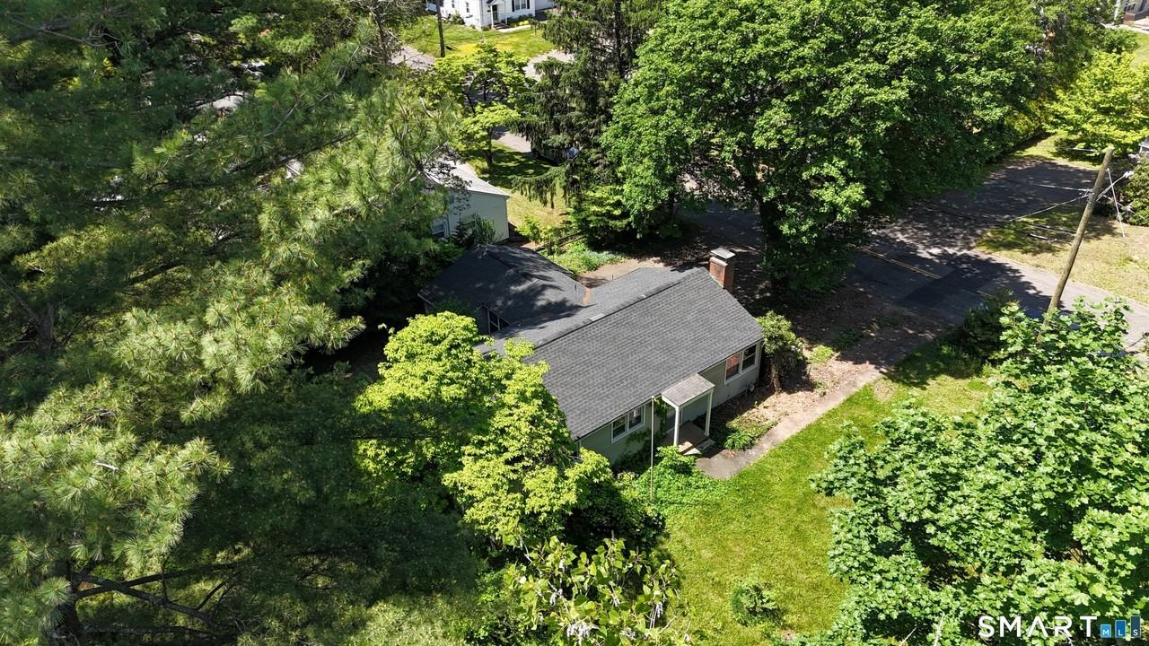 95 Riverside Dr