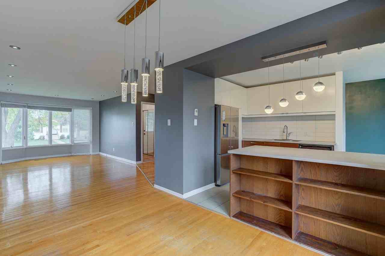6170 Av Platon - Photo 5 of 29
