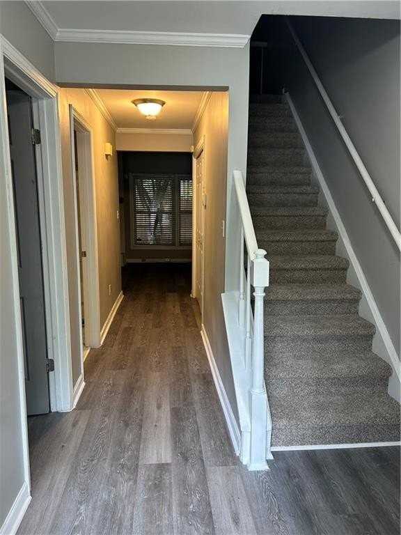 5031 Bell Dr Se - Photo 2 of 11