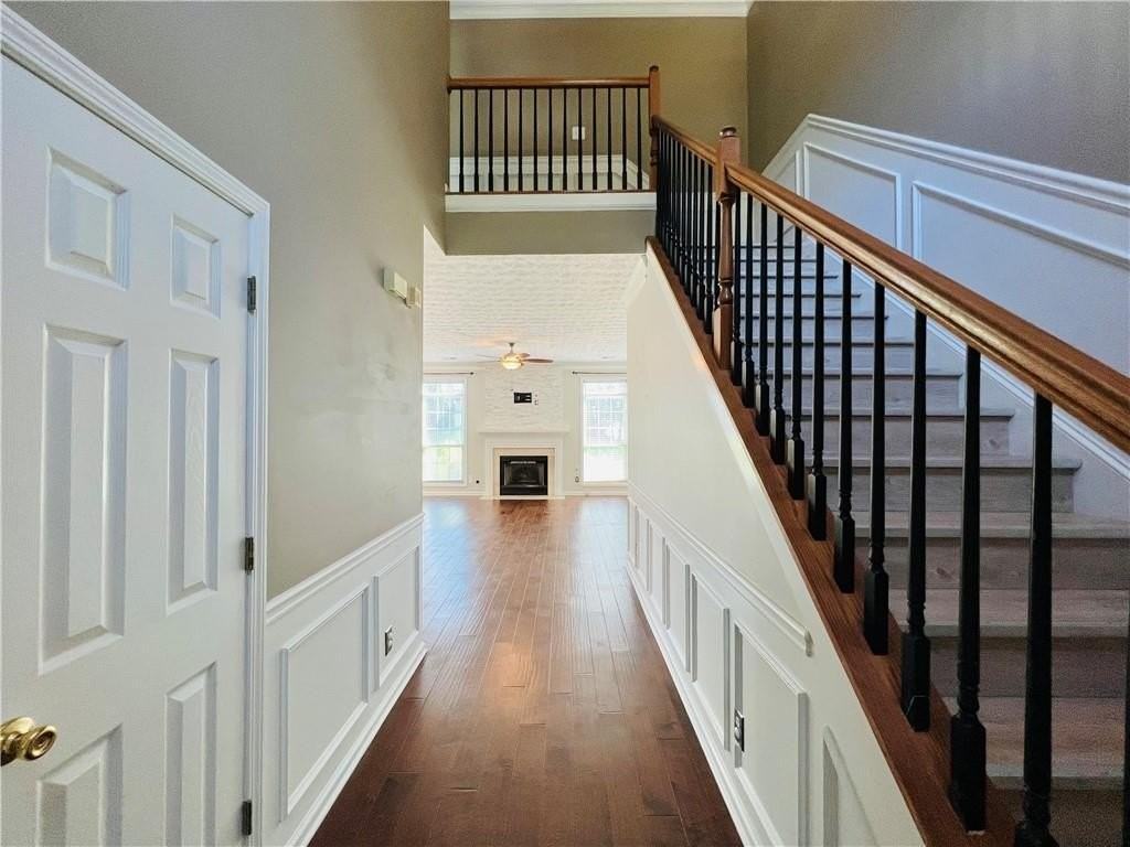 156 Weatherstone Dr - Photo 2 of 28