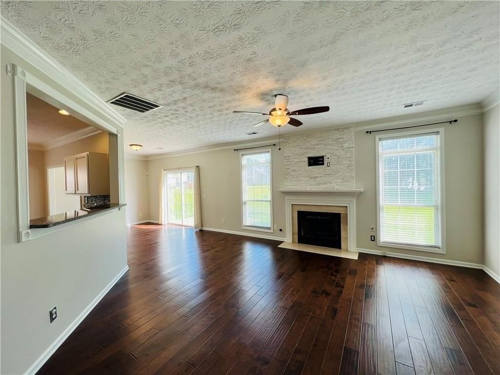 156 Weatherstone Dr - Photo 7 of 28